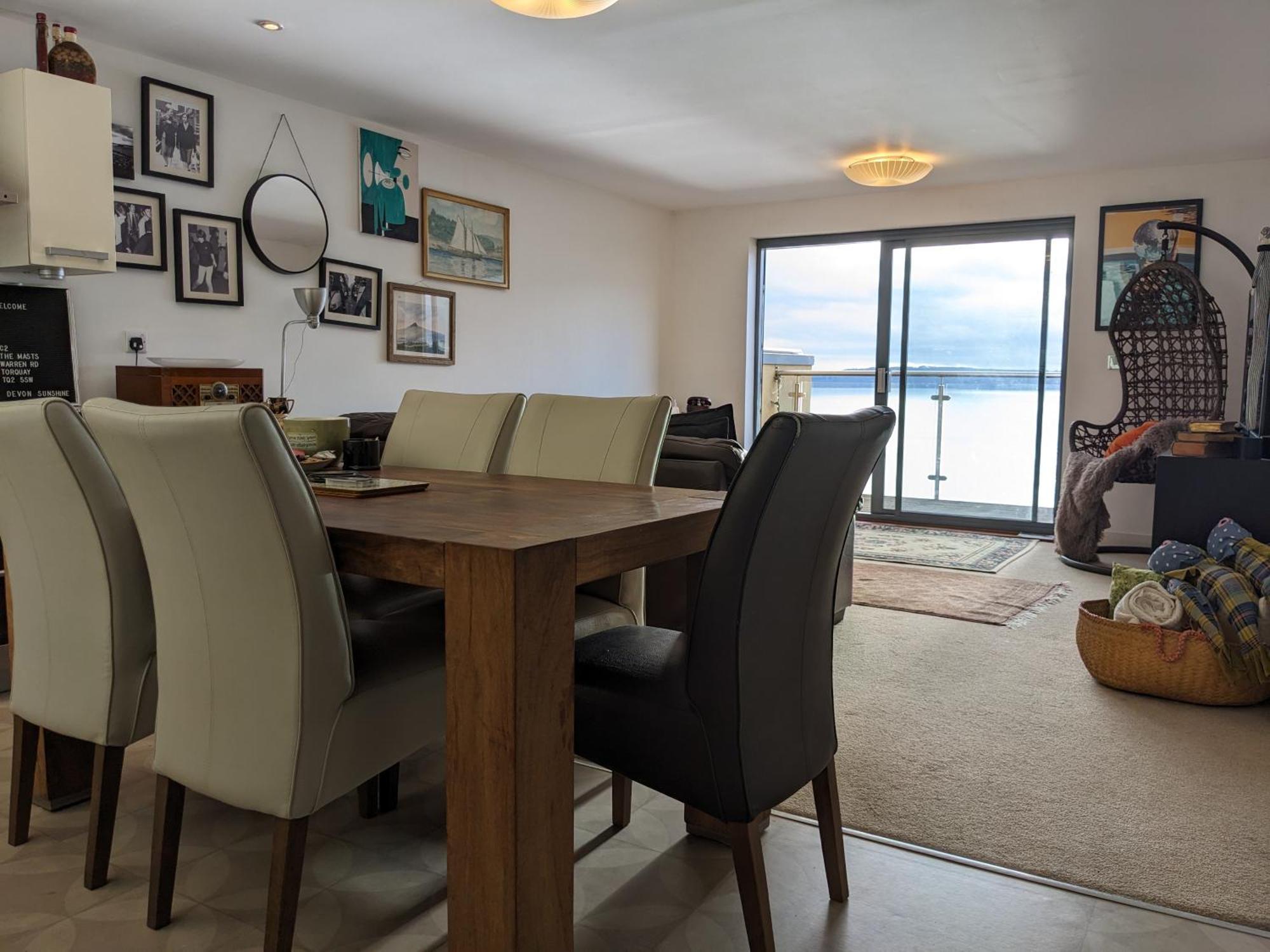 Panoramic Sea Views, Sleeps 4, Torquay Apartment Екстериор снимка